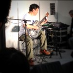2011楽器フェアにて　打田十記夫氏のギタープレイ